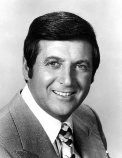 800px-Monty_hall_abc_tv.JPG